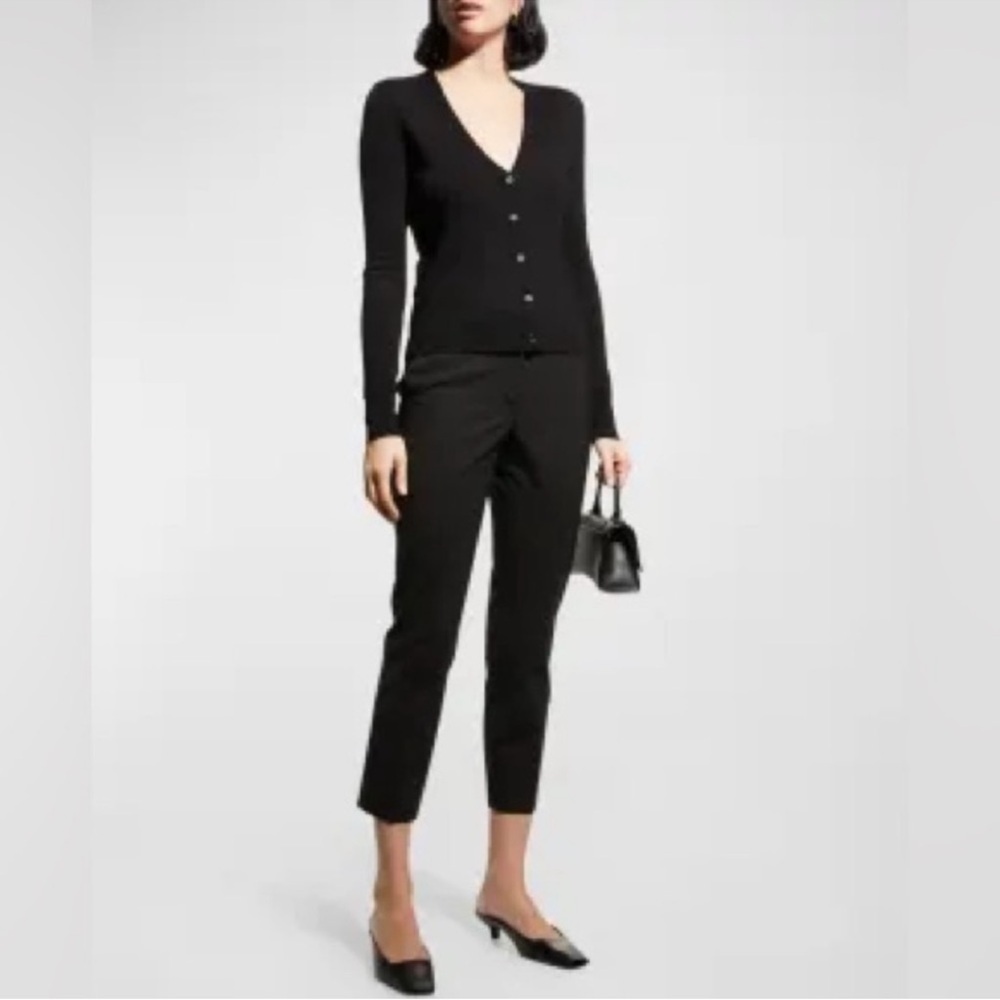 Theory preen Black V-Neck Wool Sweater - Picture 4 of 6